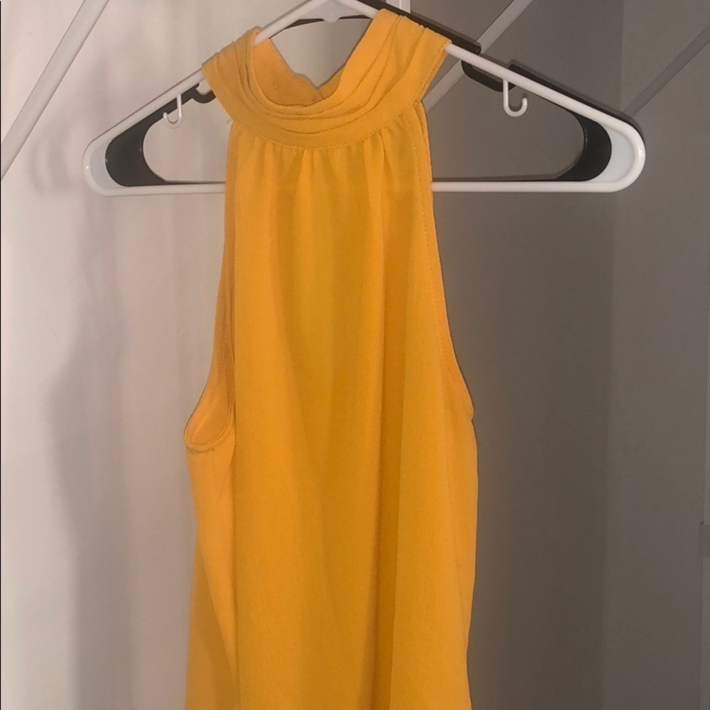 NWOT mustard yellow sleeveless turtleneck